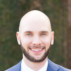 alex-may-headshot